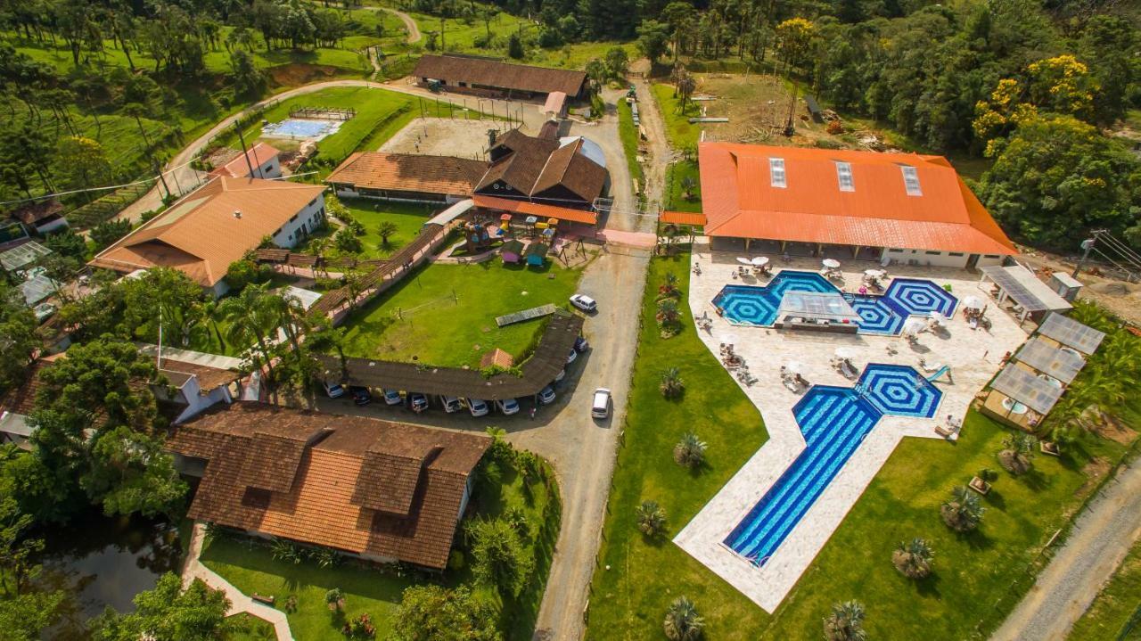Fazenda Dona Francisca Country house *